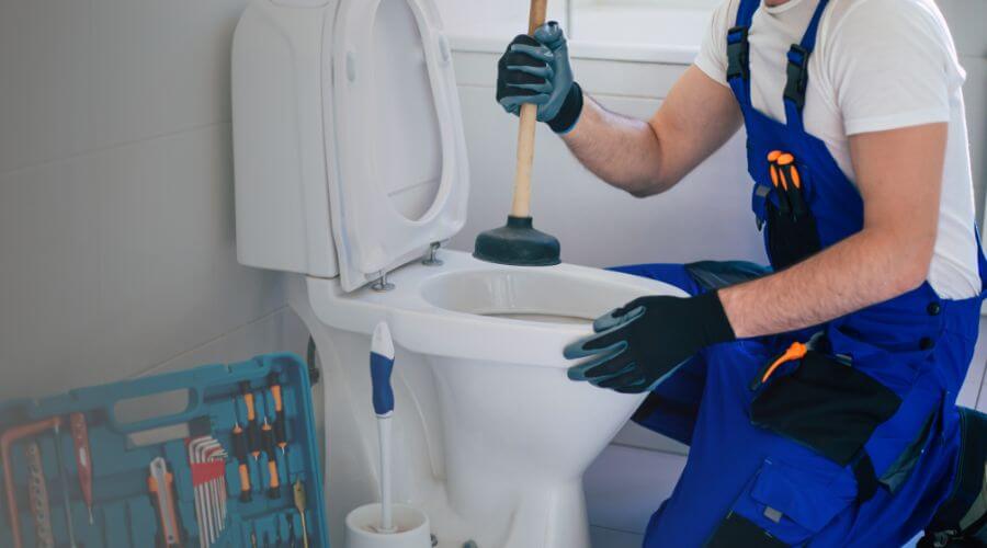 drain cleaning in Kinnear, WY